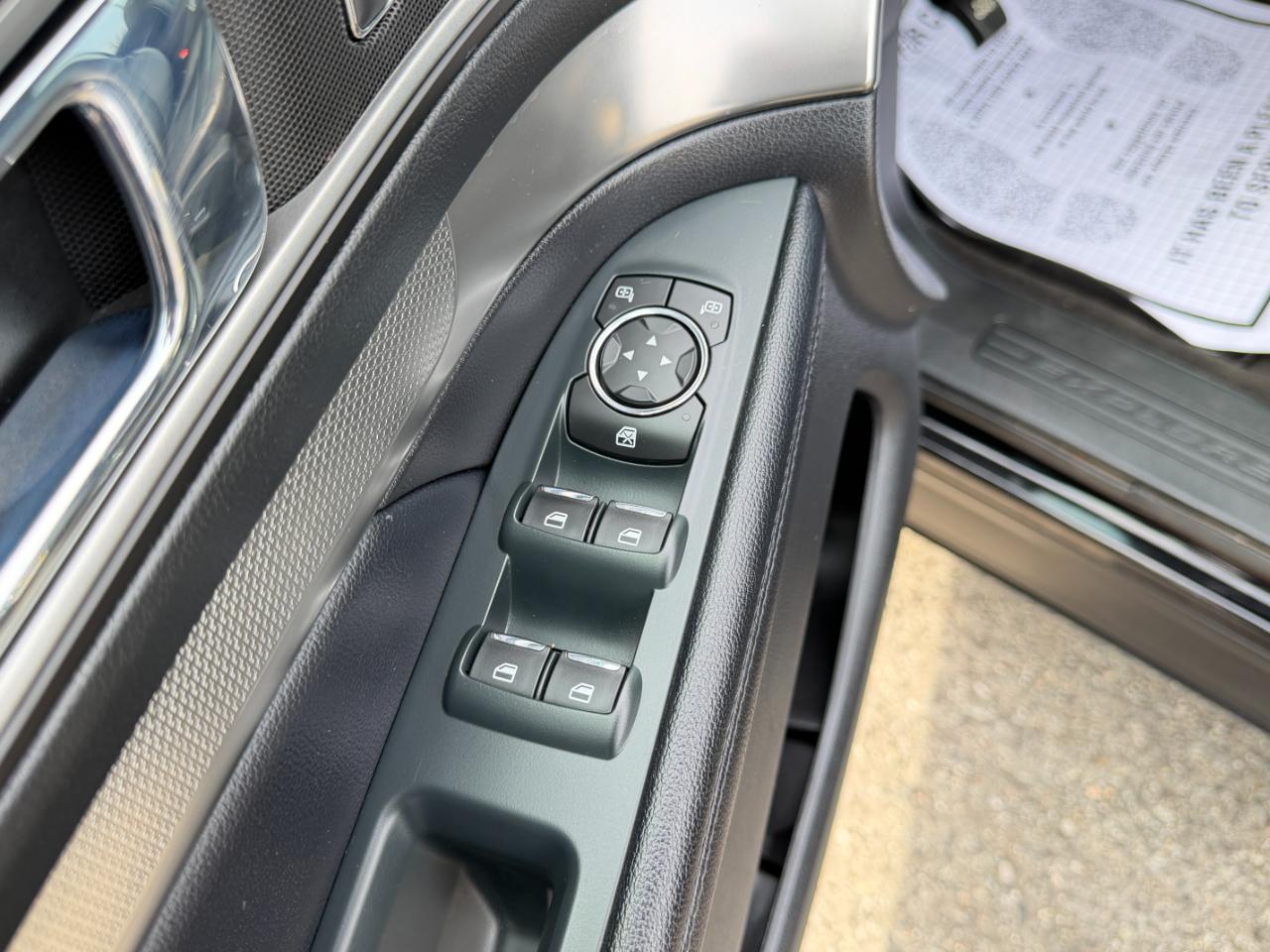 Ford Explorer XLT 4WD 2018