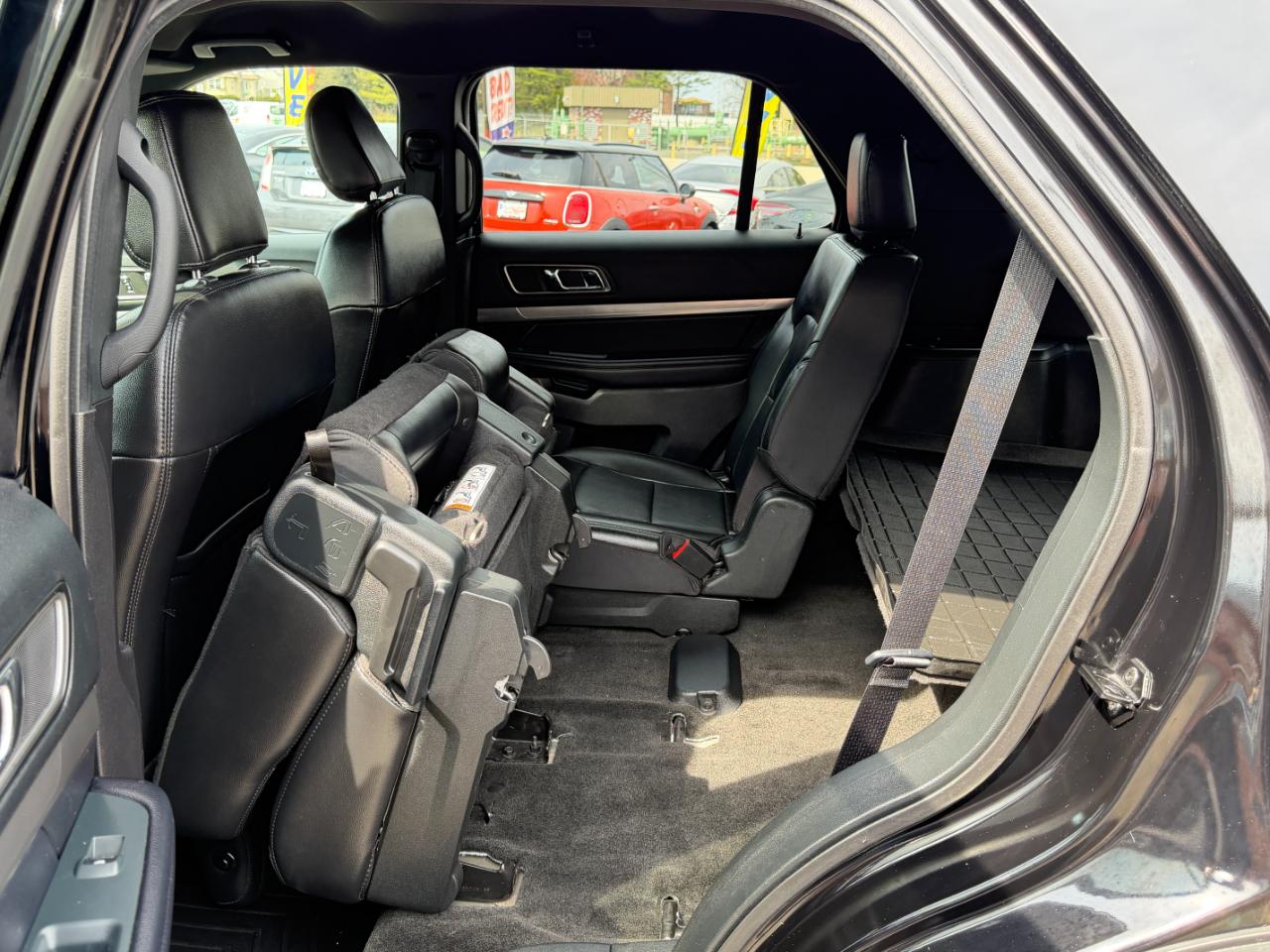 Ford Explorer XLT 4WD 2018
