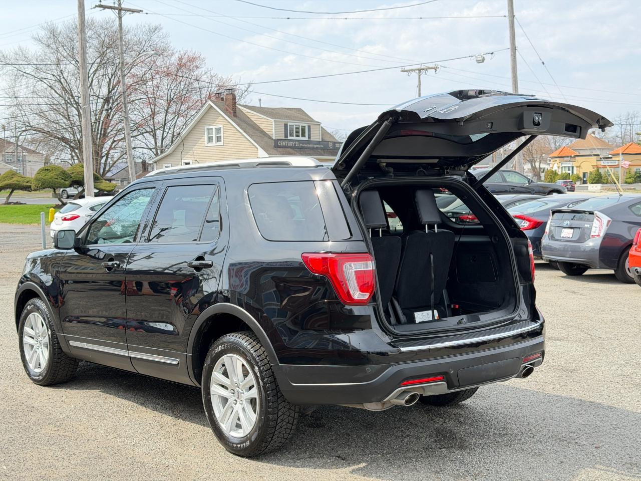 Ford Explorer XLT 4WD 2018