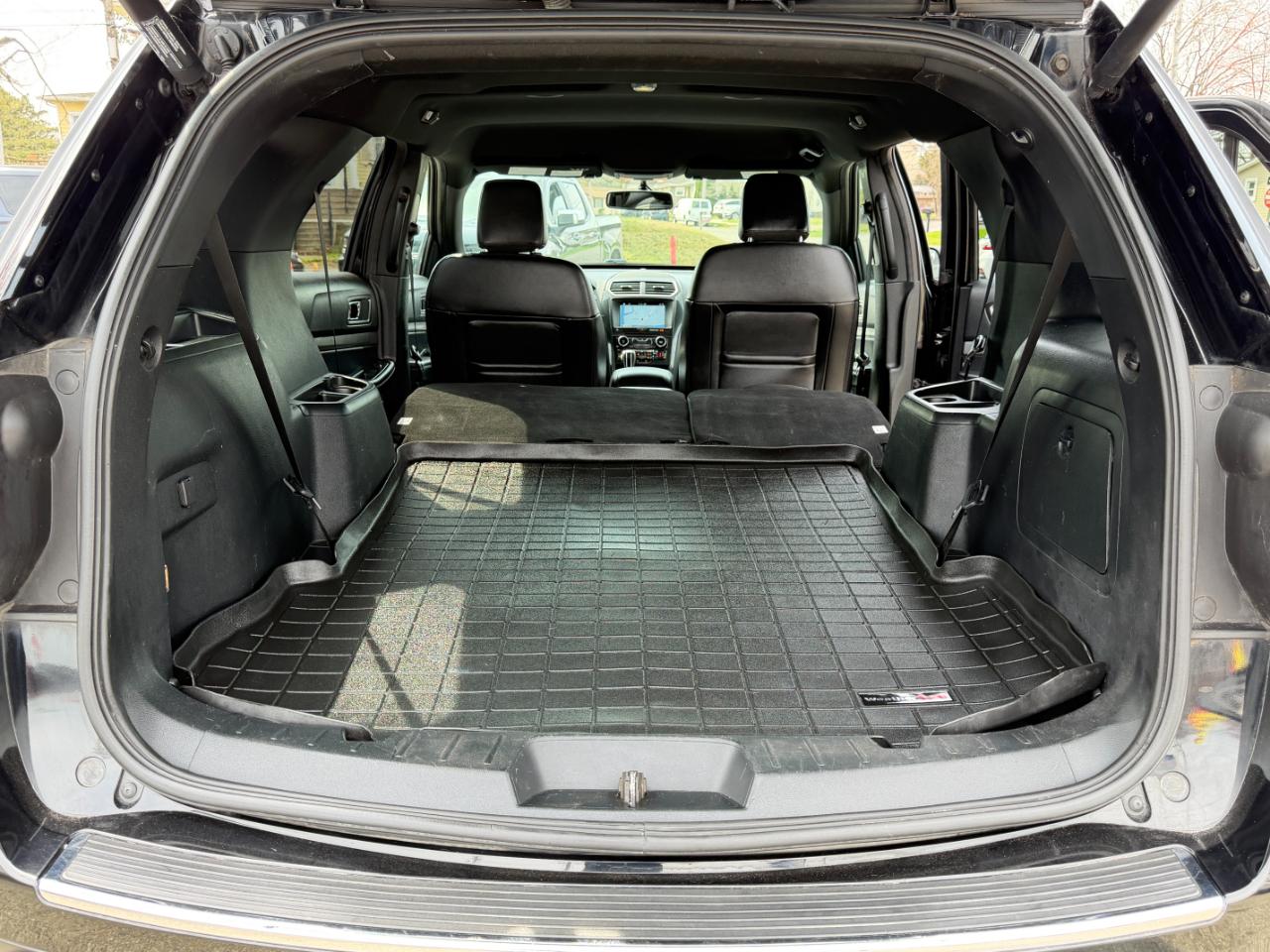 Ford Explorer XLT 4WD 2018