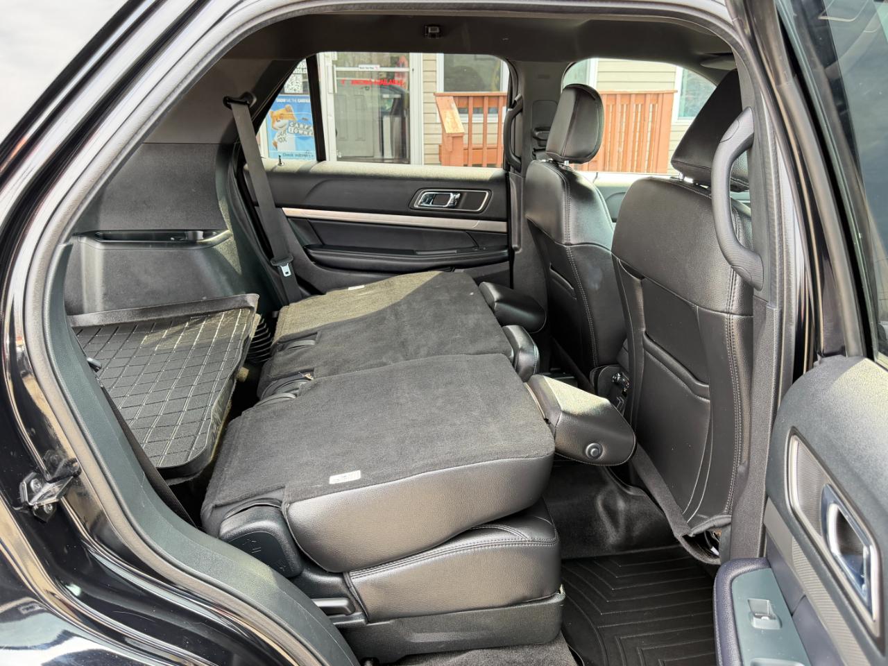 Ford Explorer XLT 4WD 2018