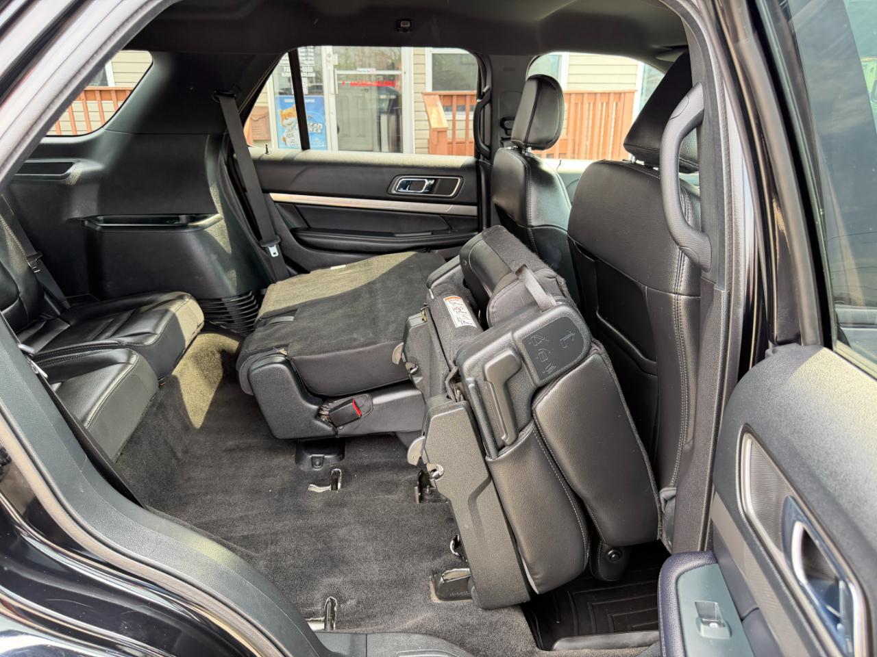 Ford Explorer XLT 4WD 2018