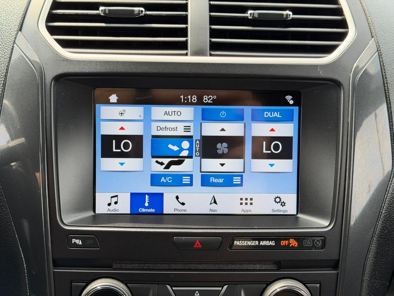 Ford Explorer XLT 4WD 2018