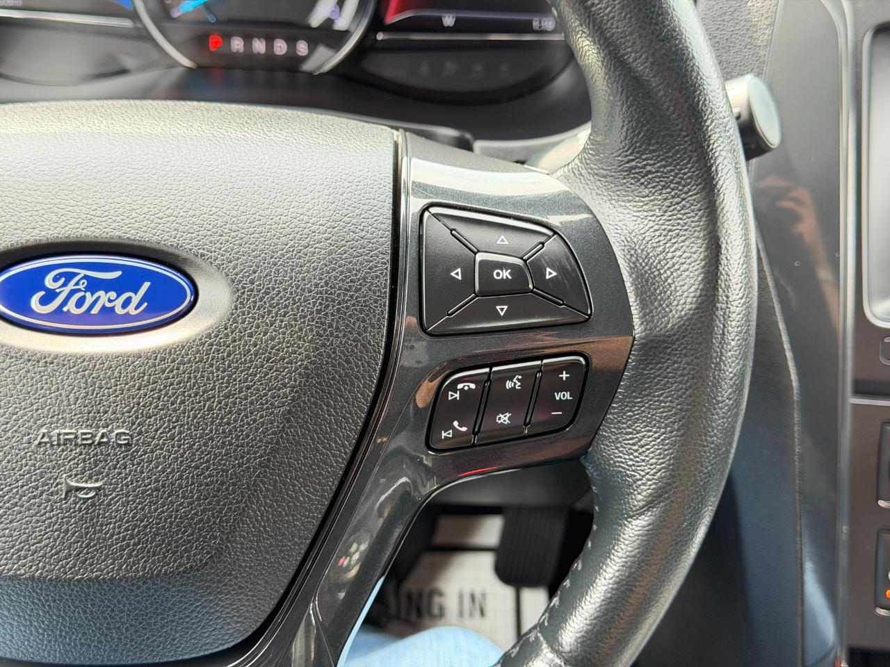 Ford Explorer XLT 4WD 2018