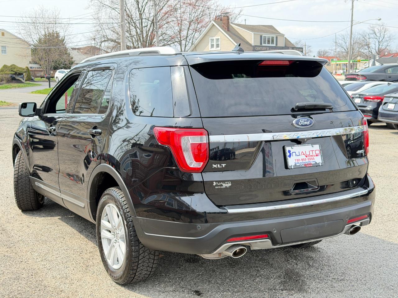 Ford Explorer XLT 4WD 2018