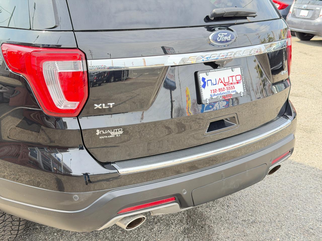 Ford Explorer XLT 4WD 2018