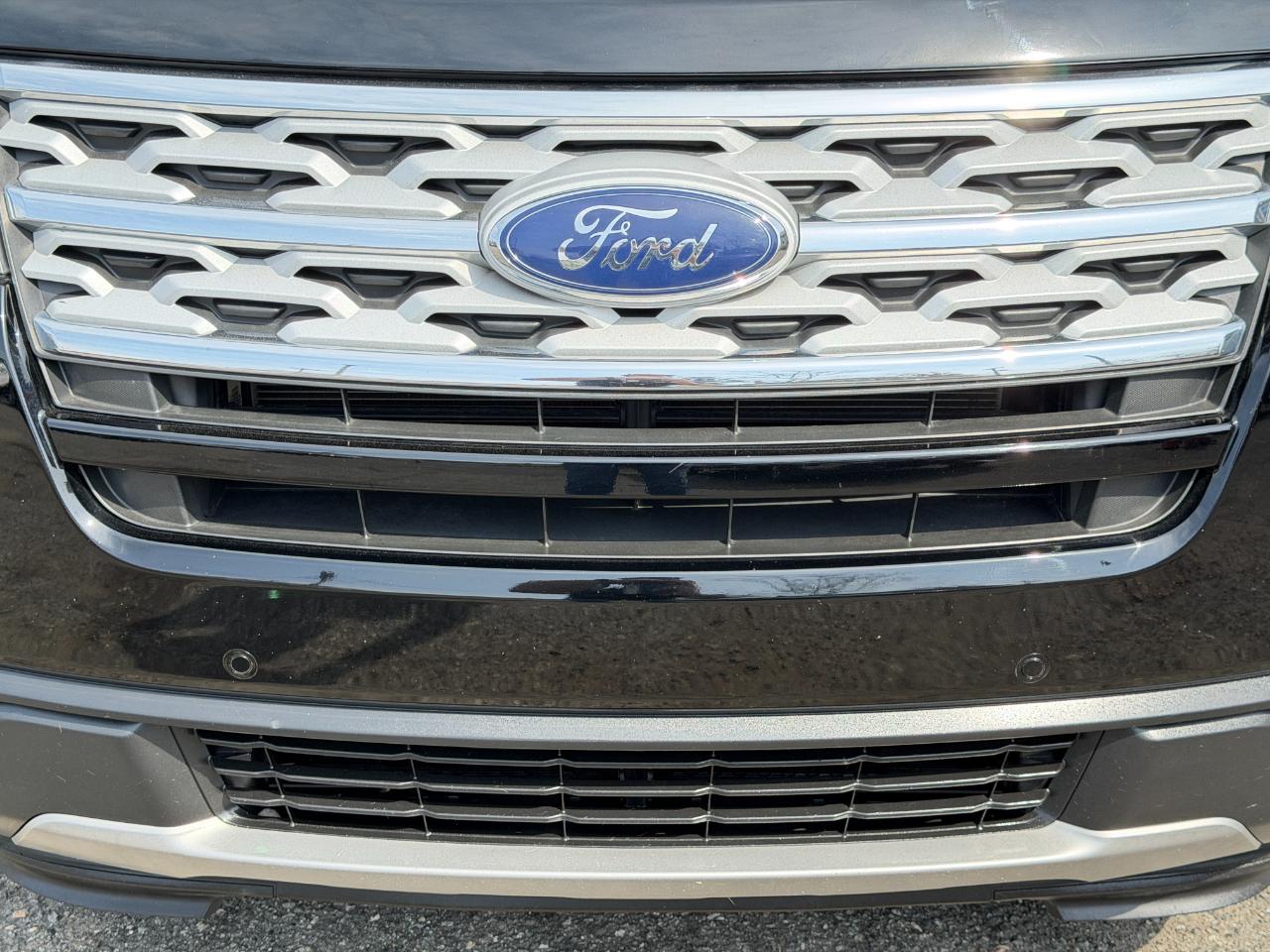 Ford Explorer XLT 4WD 2018