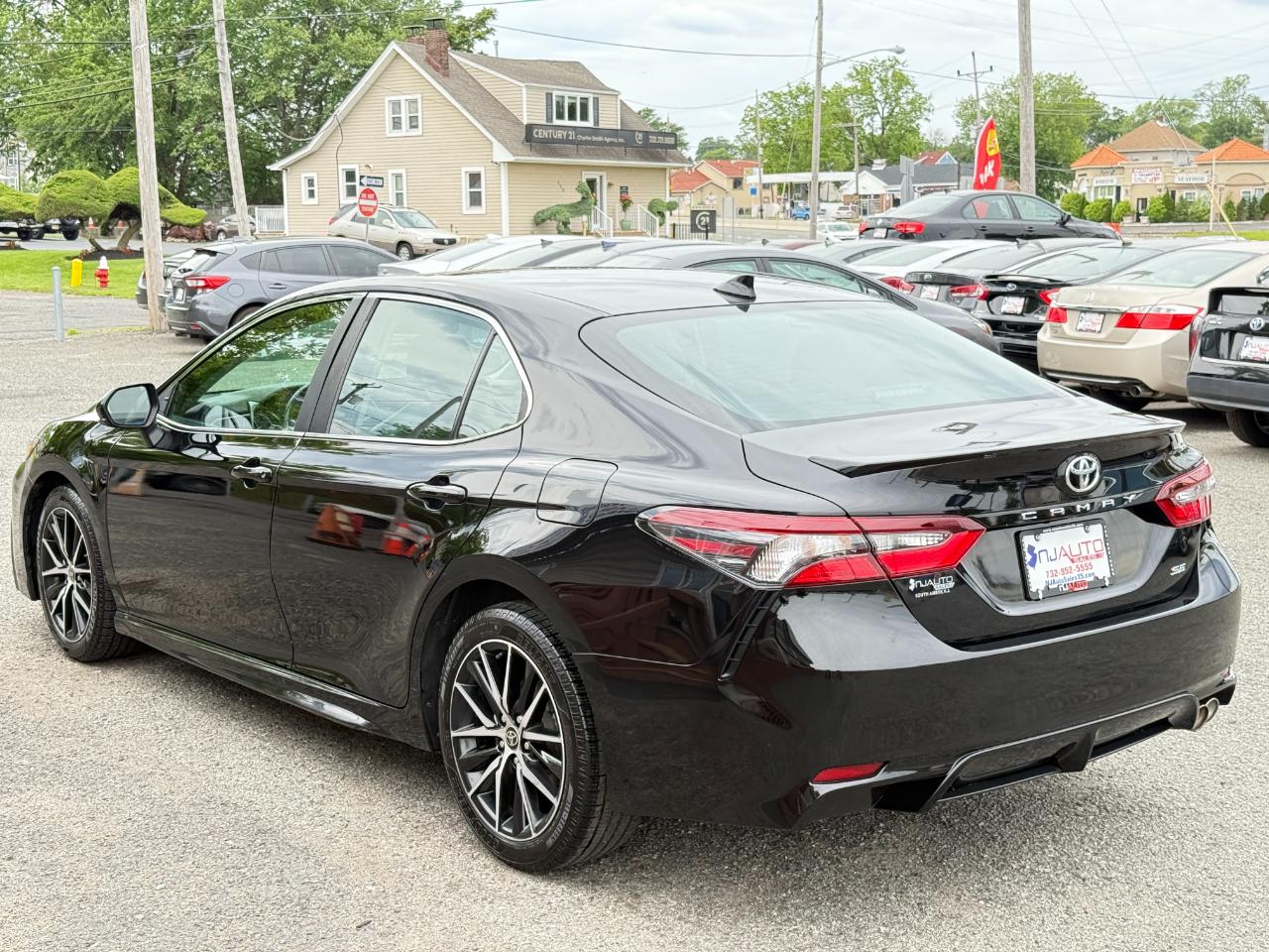 Toyota Camry SE Sport 4D Sedan 2021