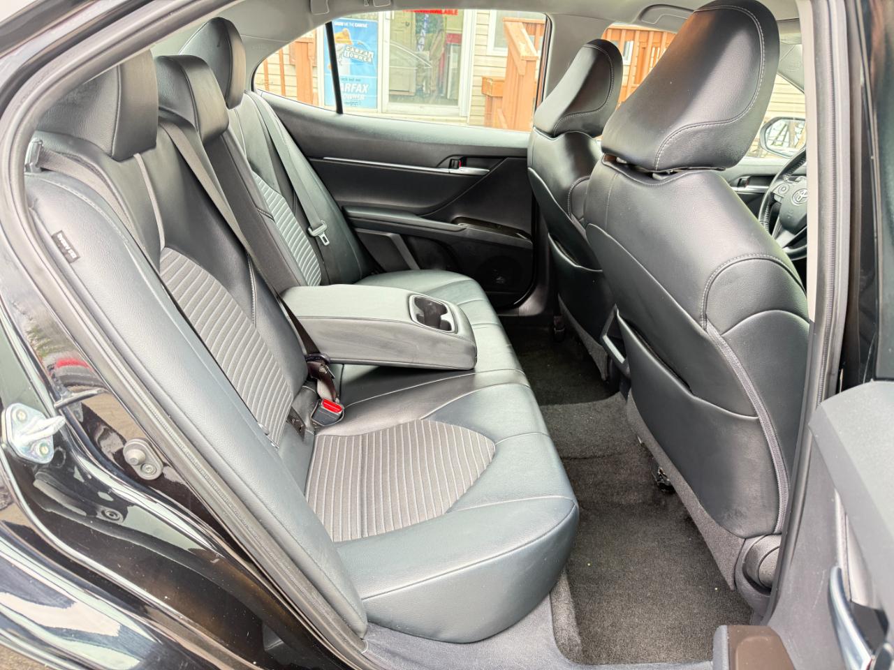 Toyota Camry SE Sport 4D Sedan 2021