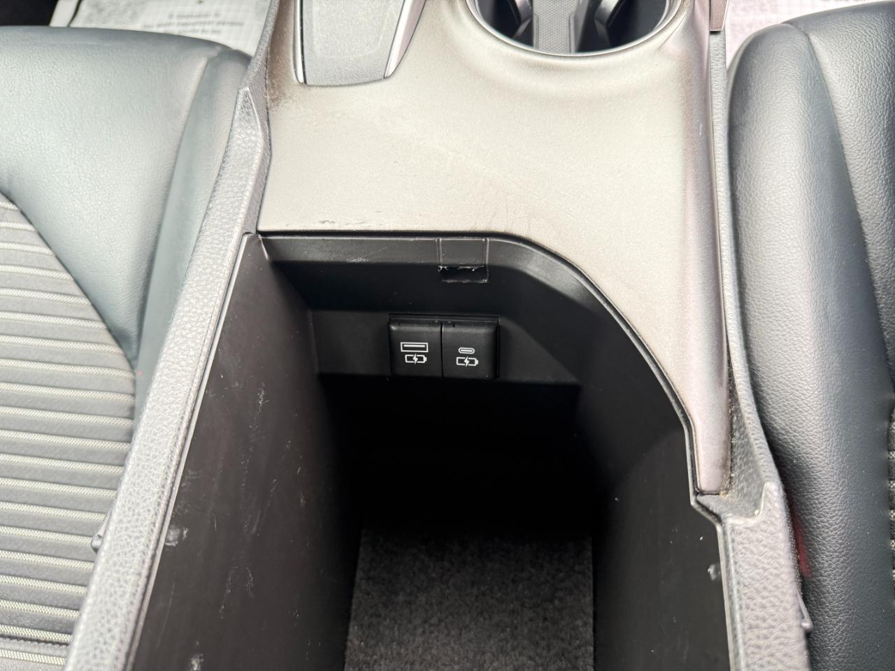 Toyota Camry SE Sport 4D Sedan 2021