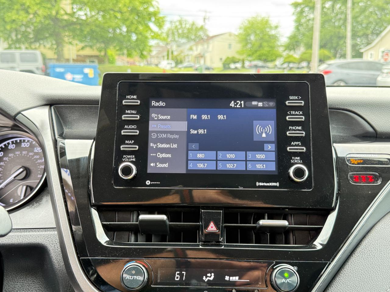 Toyota Camry SE Sport 4D Sedan 2021