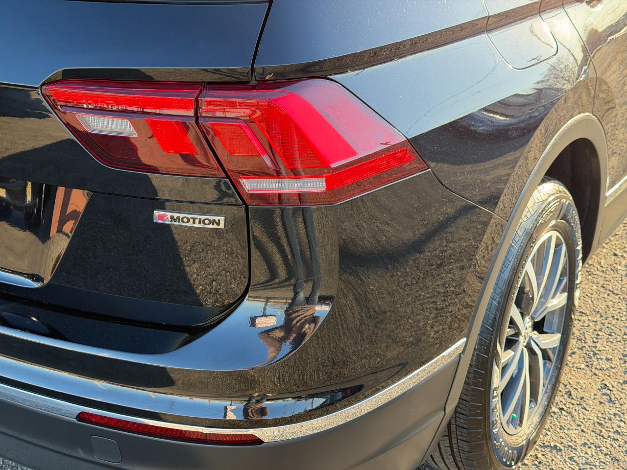 Volkswagen Tiguan 2.0T SE 4MOTION 2020