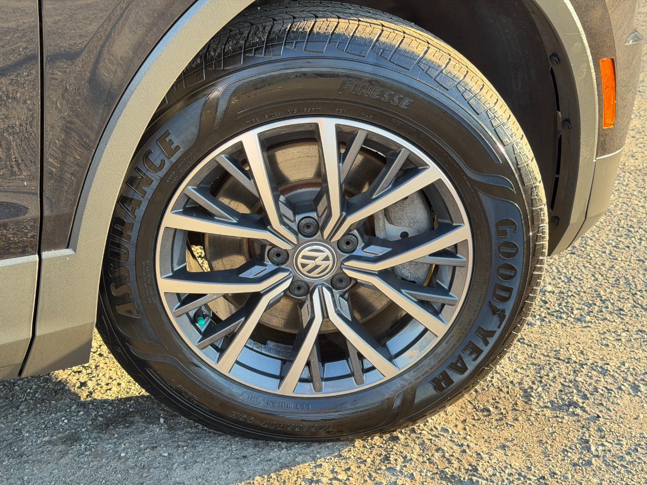 Volkswagen Tiguan 2.0T SE 4MOTION 2020