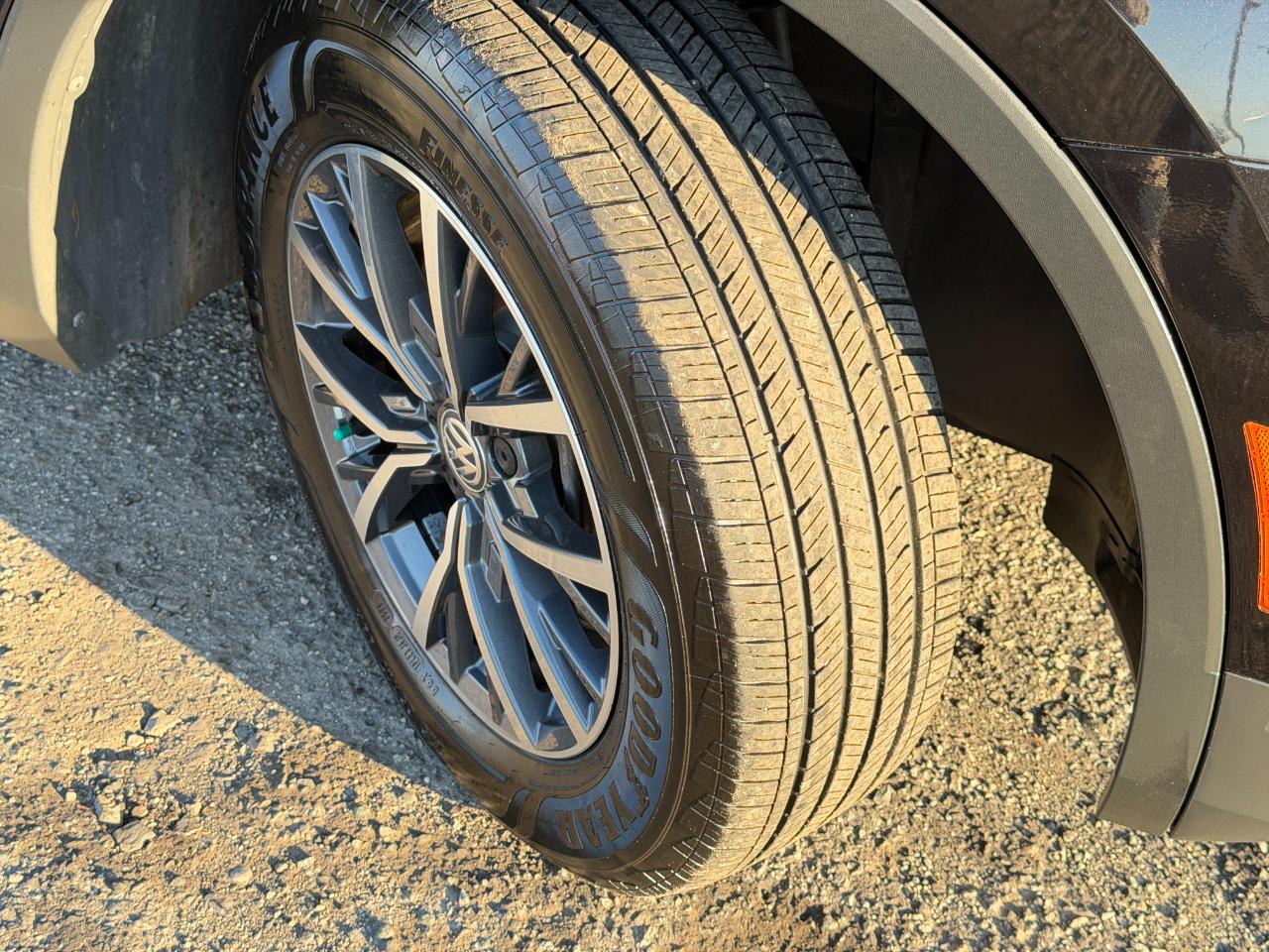 Volkswagen Tiguan 2.0T SE 4MOTION 2020