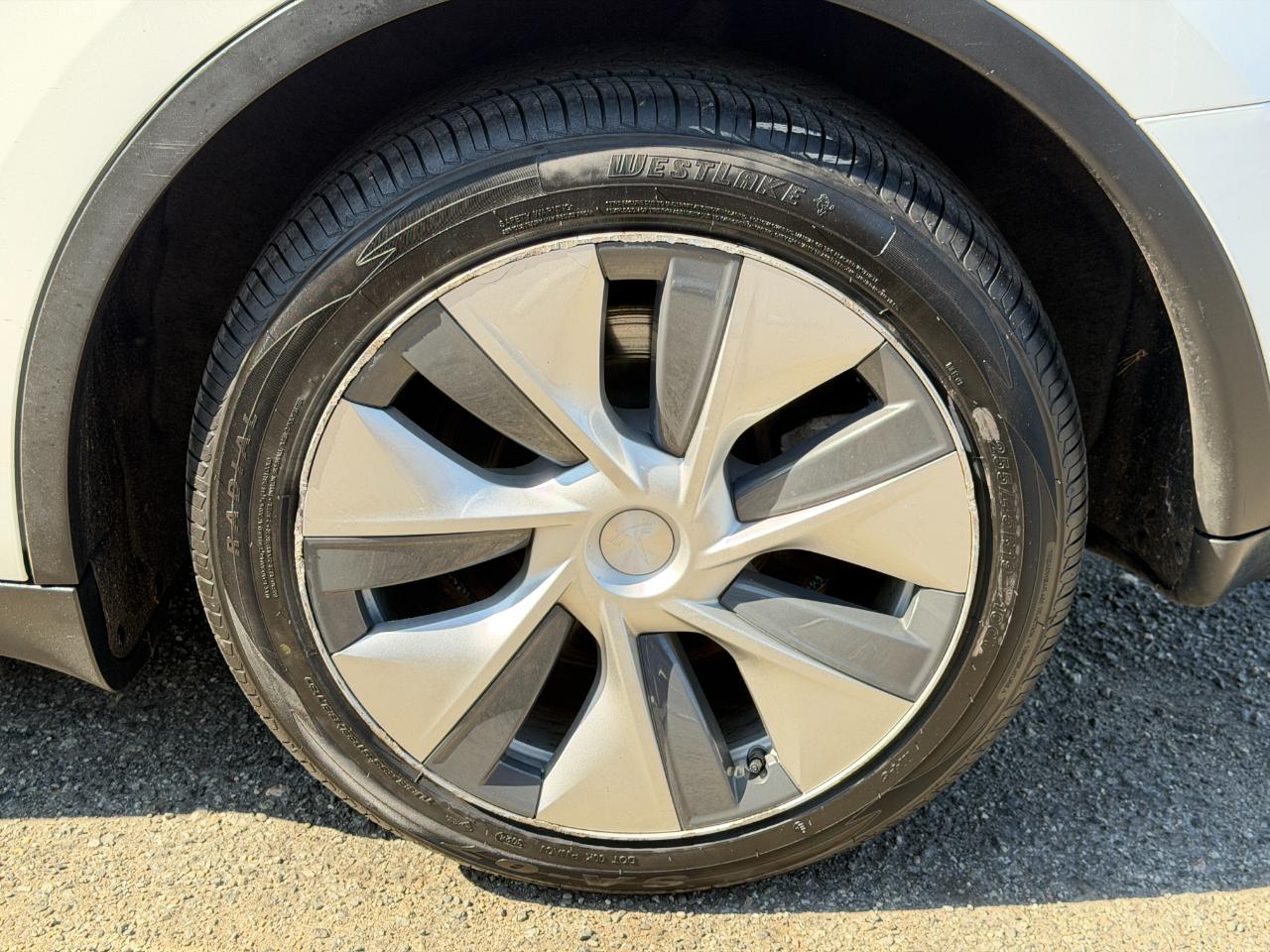 Tesla Model Y Long Range AWD 2021