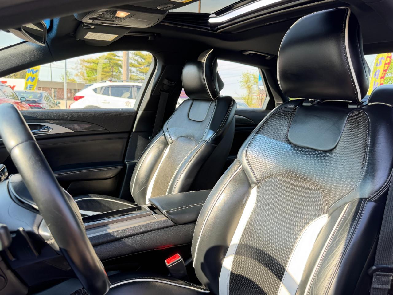 Lincoln MKZ Reserve AWD 2017