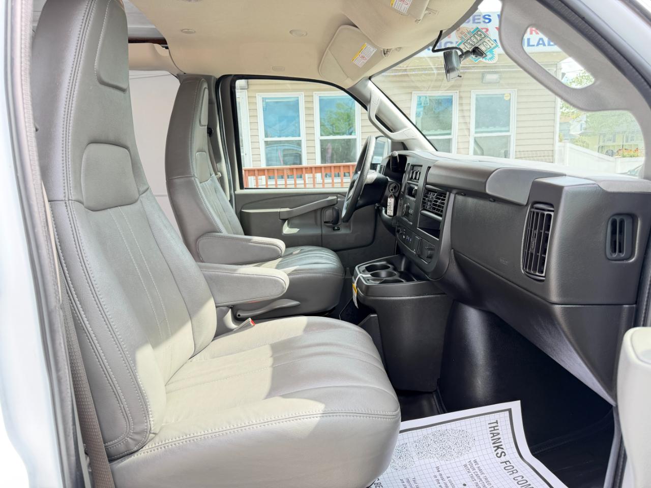 Chevrolet Express 2500  2025