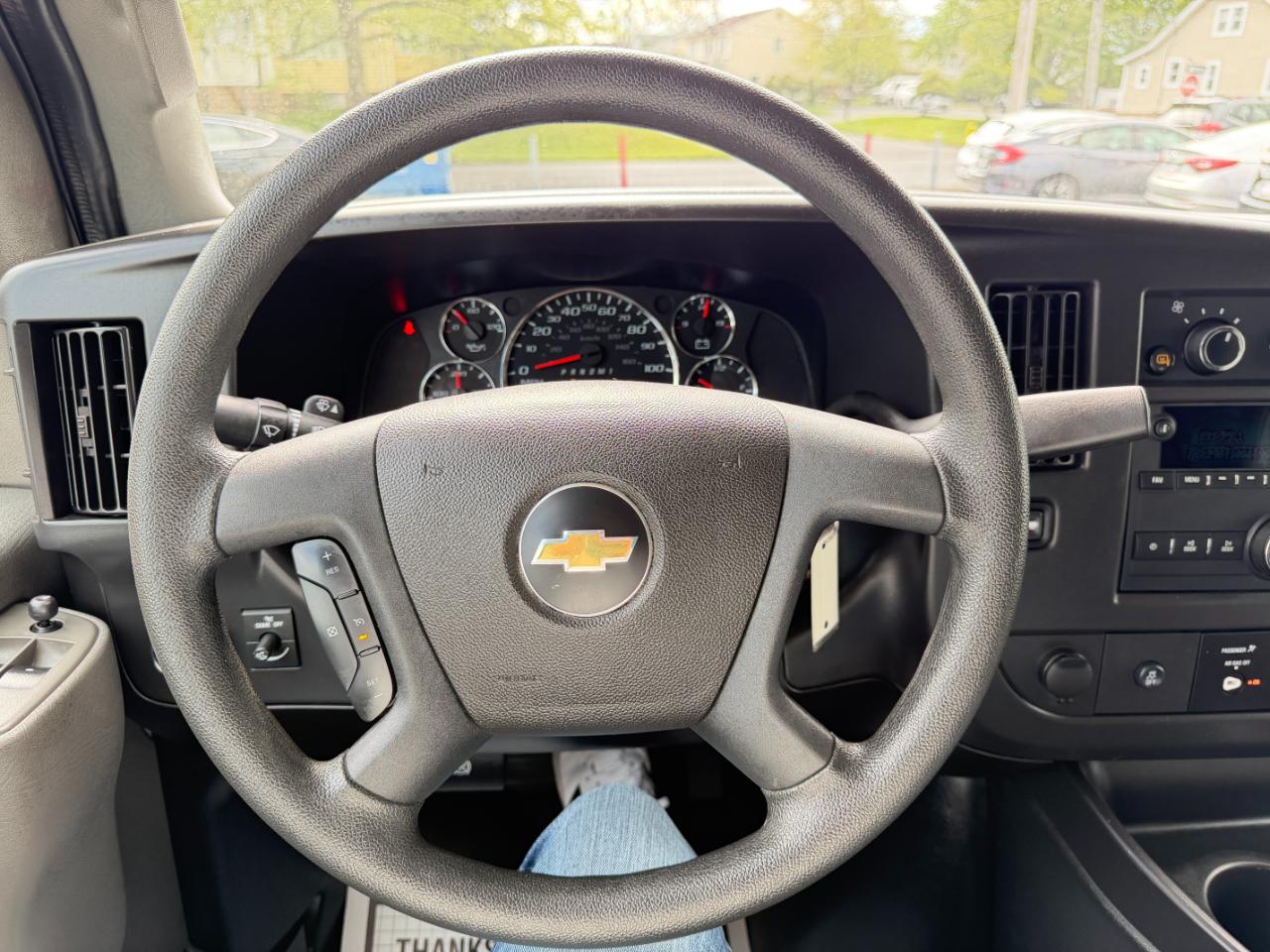 Chevrolet Express 2500  2025