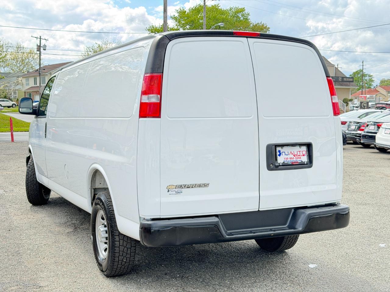 Chevrolet Express 2500  2025