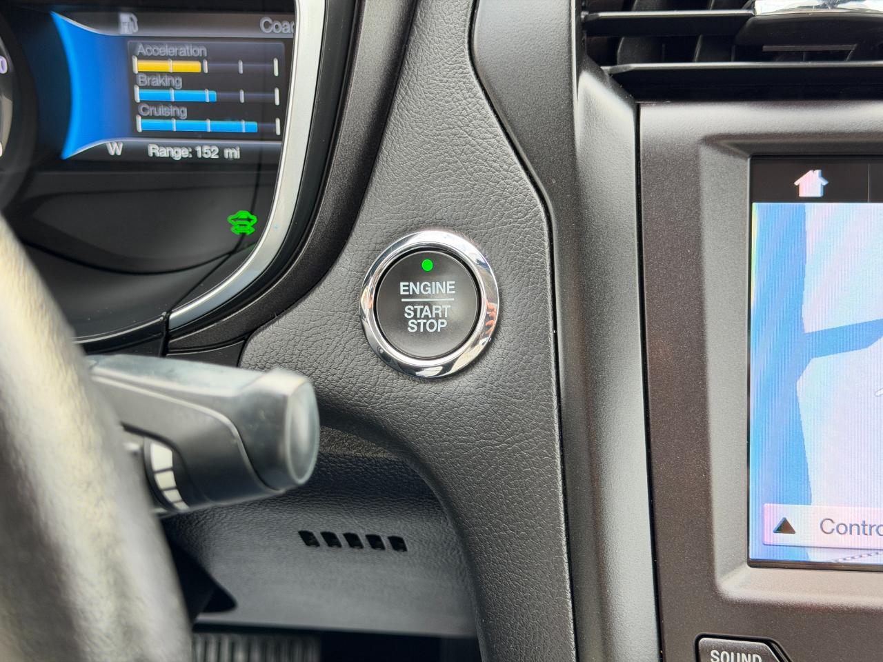 Ford Fusion Energi Titanium FWD 2019
