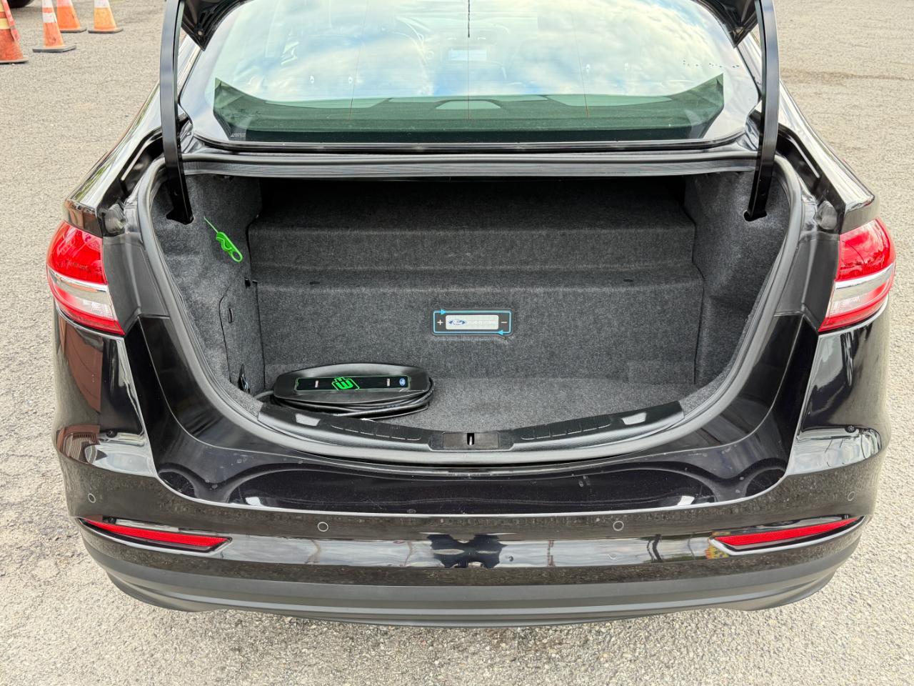 Ford Fusion Energi Titanium FWD 2019