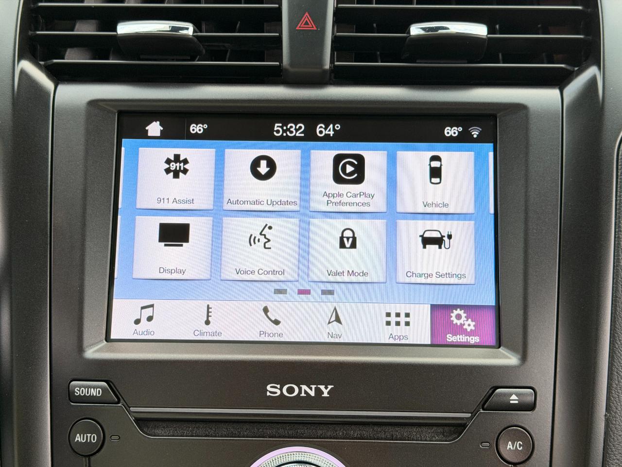 Ford Fusion Energi Titanium FWD 2019