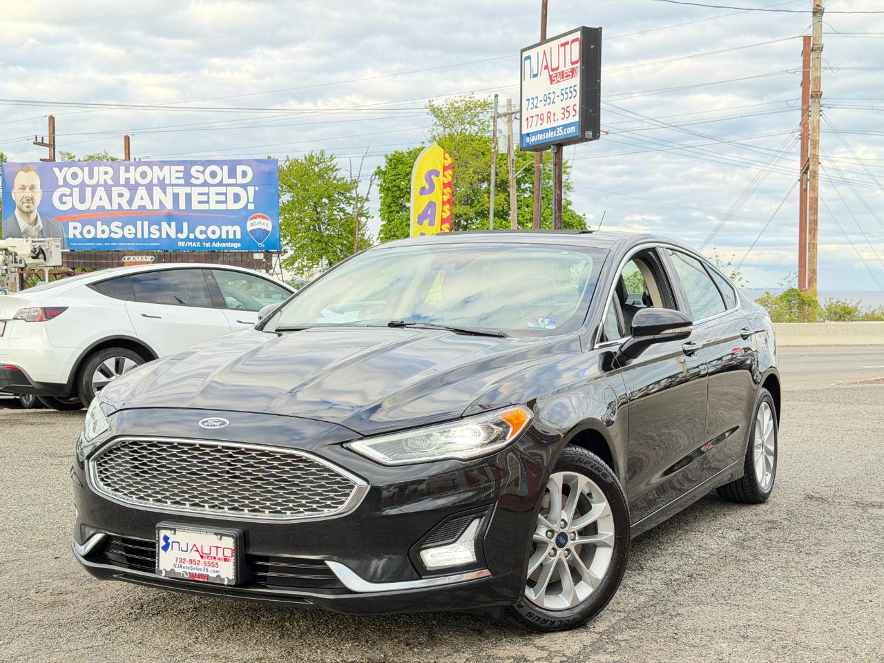 Ford Fusion Energi Titanium FWD 2019