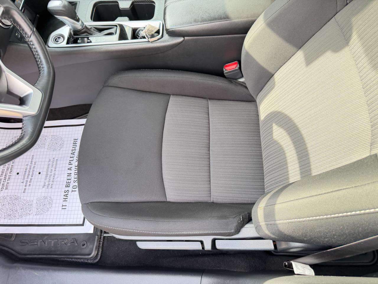 Nissan Sentra SV CVT 2022