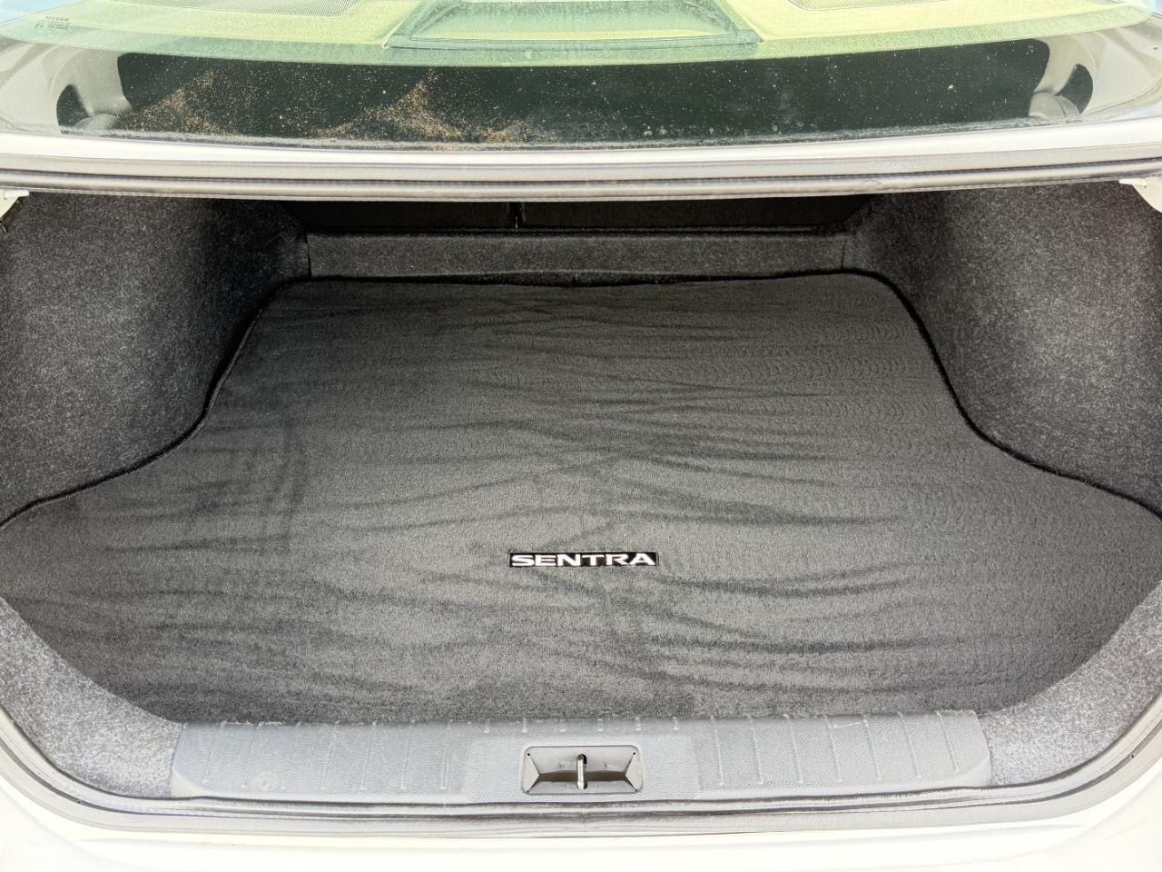 Nissan Sentra SV CVT 2022