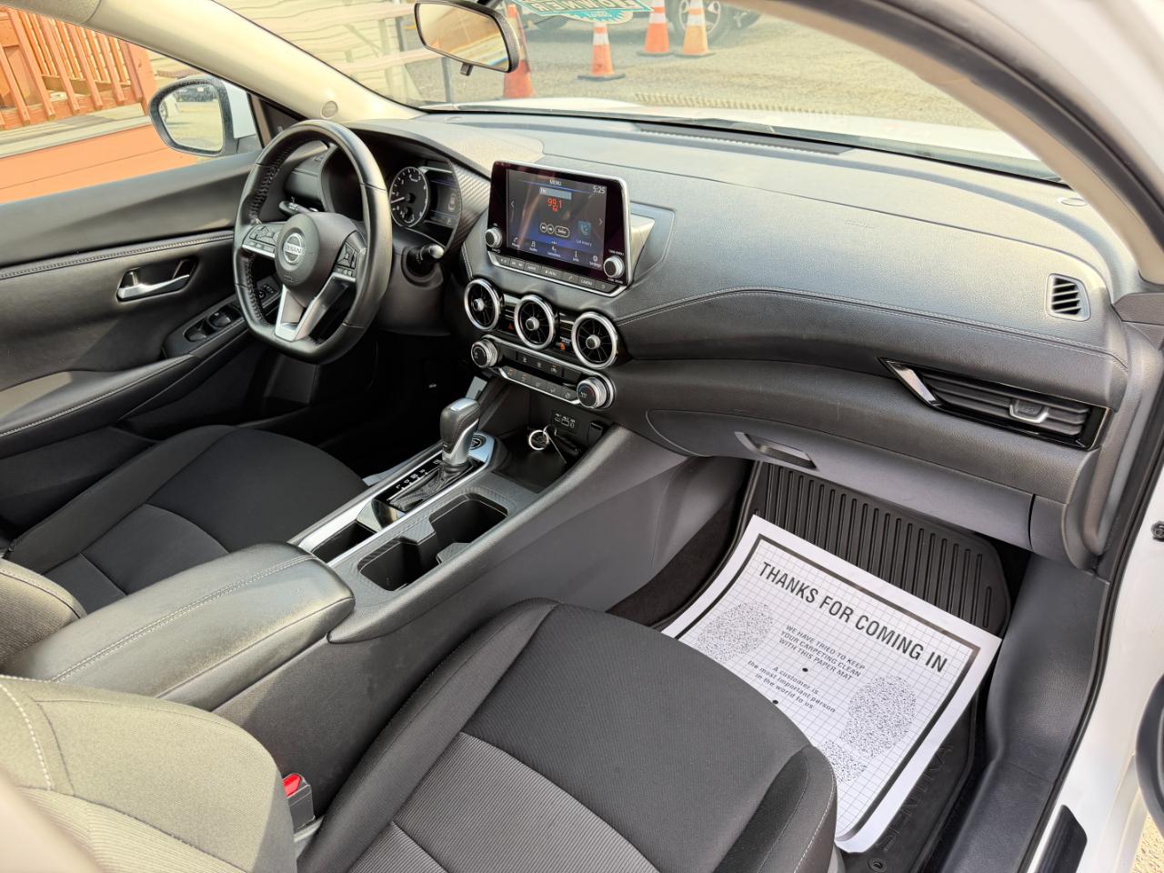 Nissan Sentra SV CVT 2022