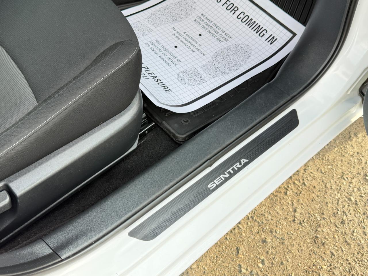 Nissan Sentra SV CVT 2022
