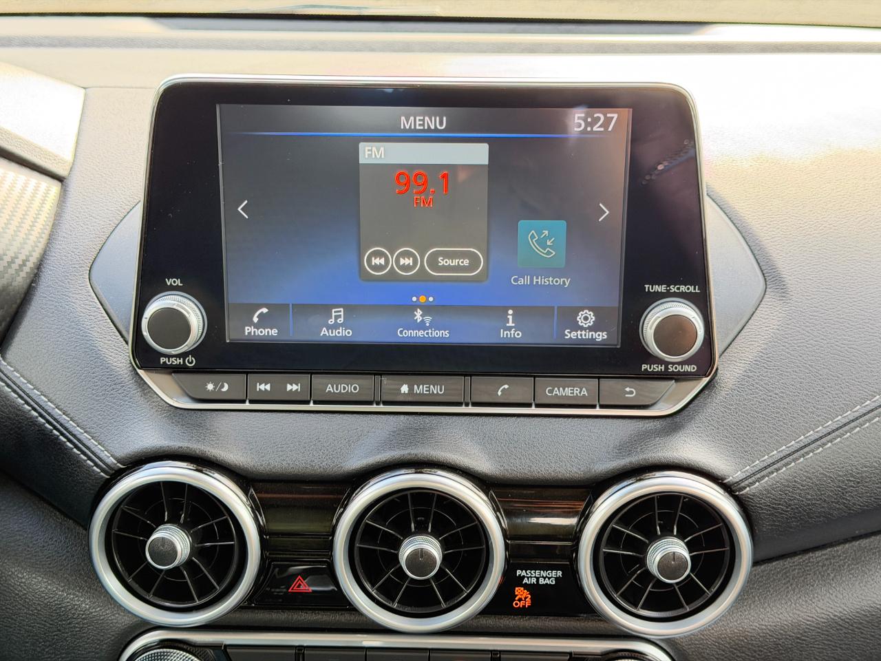 Nissan Sentra SV CVT 2022