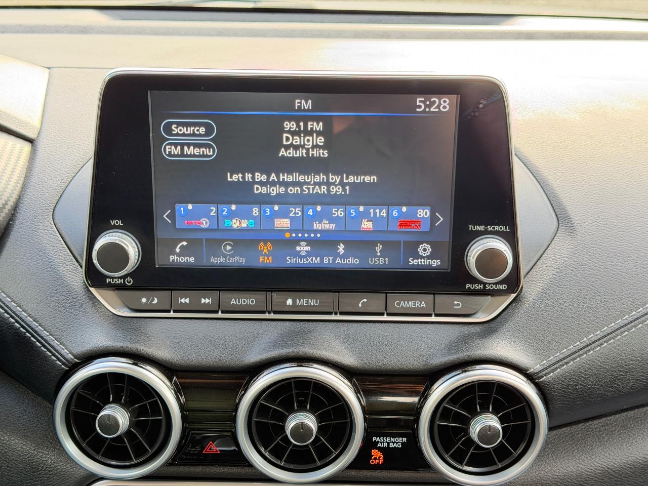 Nissan Sentra SV CVT 2022
