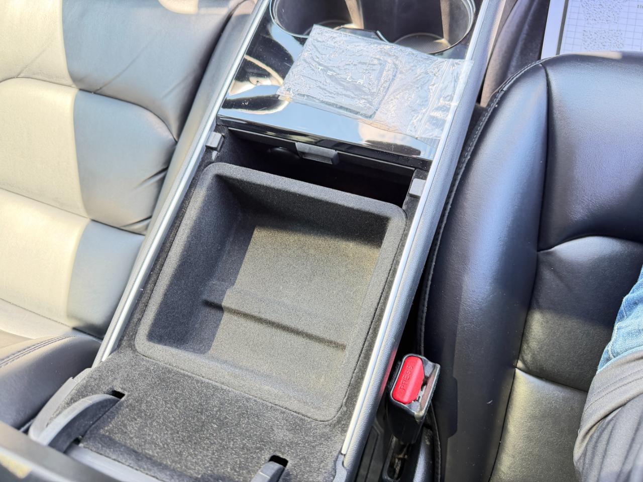 Tesla Model Y Performance AWD 2021