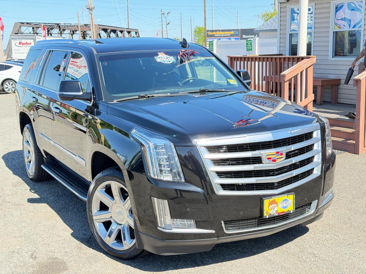 Cadillac Escalade 4WD 4dr Luxury 2018