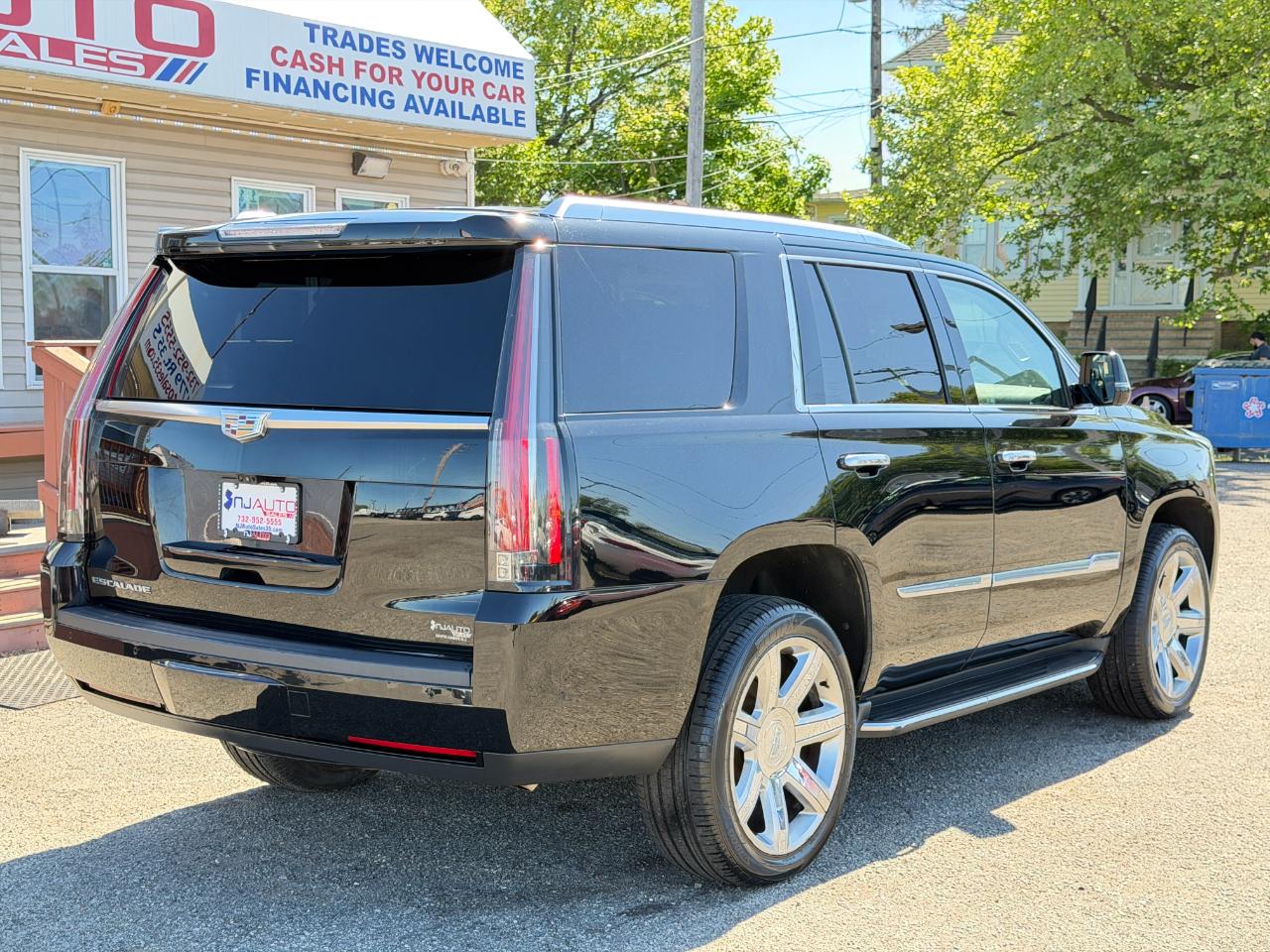 Cadillac Escalade 4WD 4dr Luxury 2018
