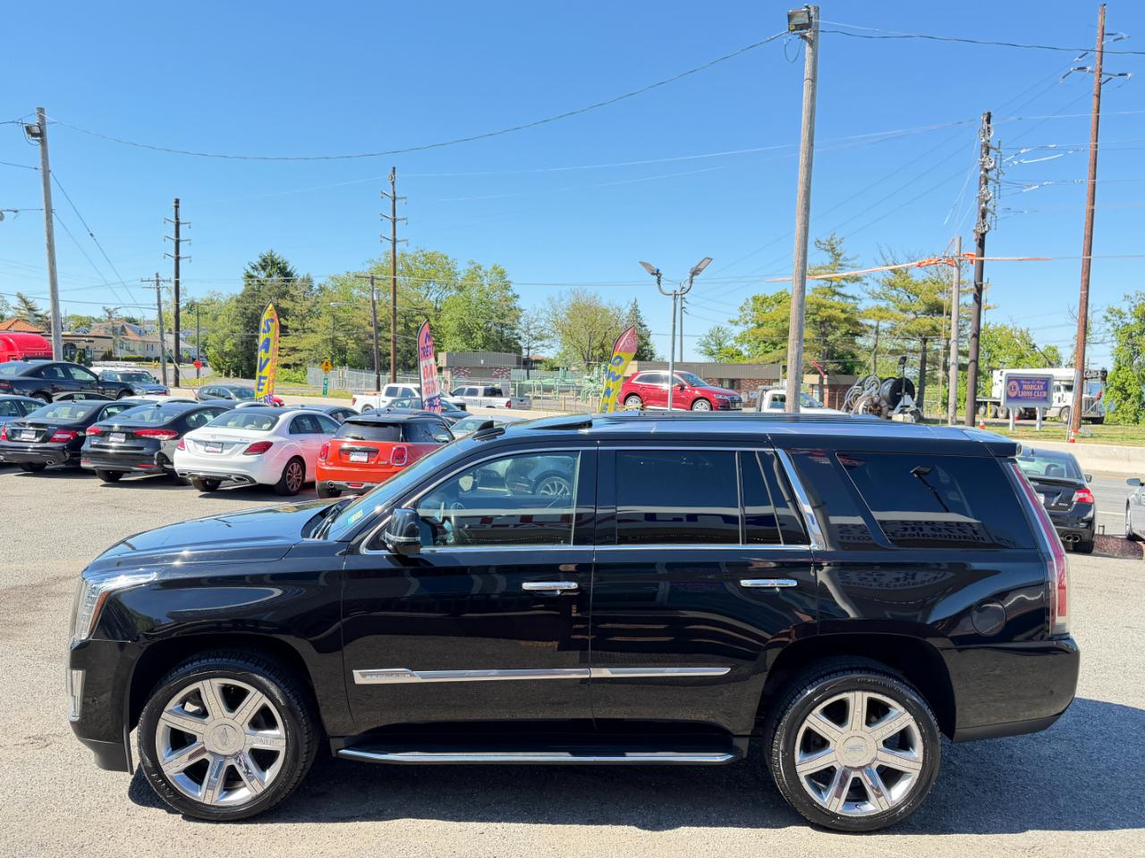 Cadillac Escalade 4WD 4dr Luxury 2018