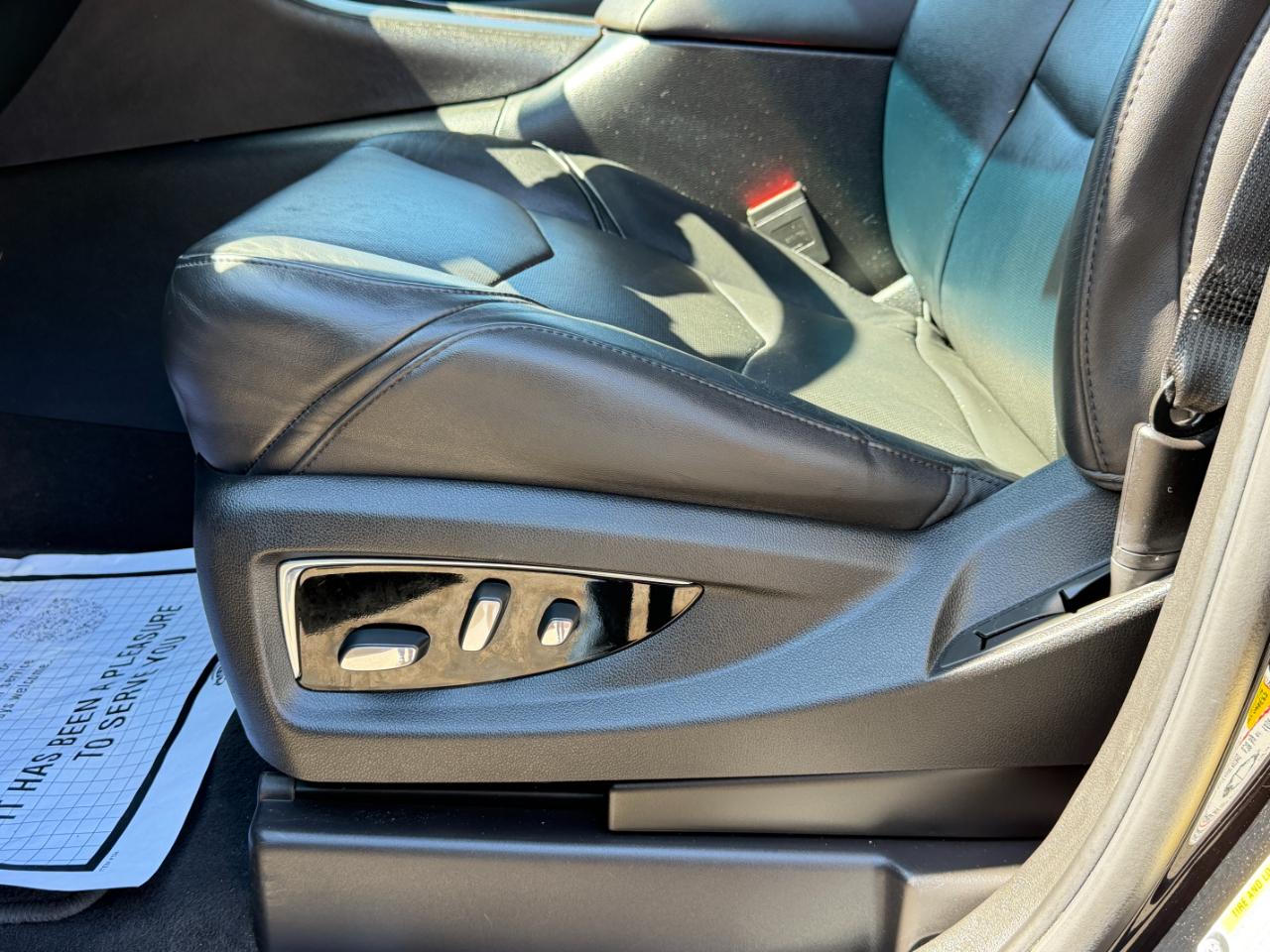 Cadillac Escalade 4WD 4dr Luxury 2018