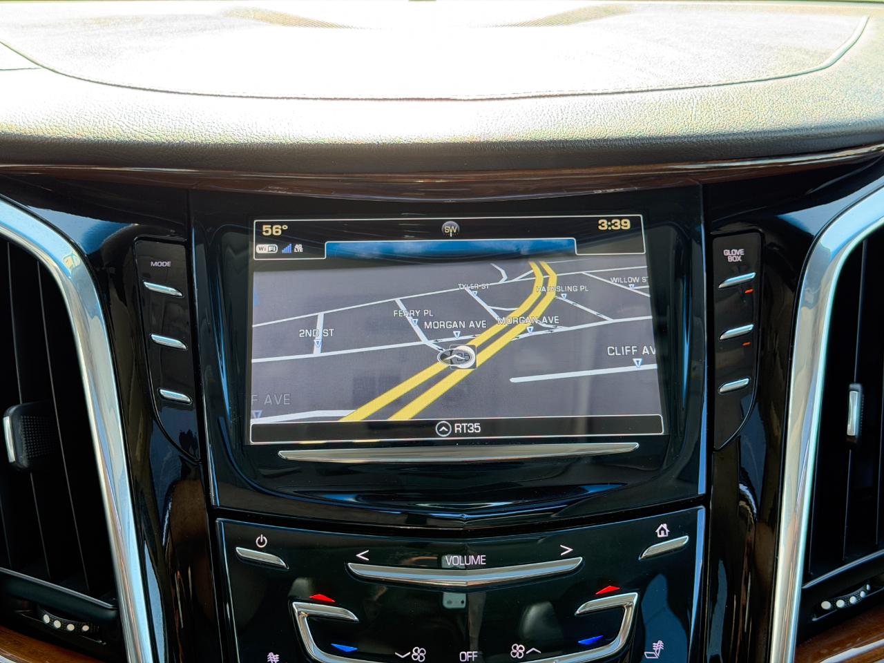 Cadillac Escalade 4WD 4dr Luxury 2018
