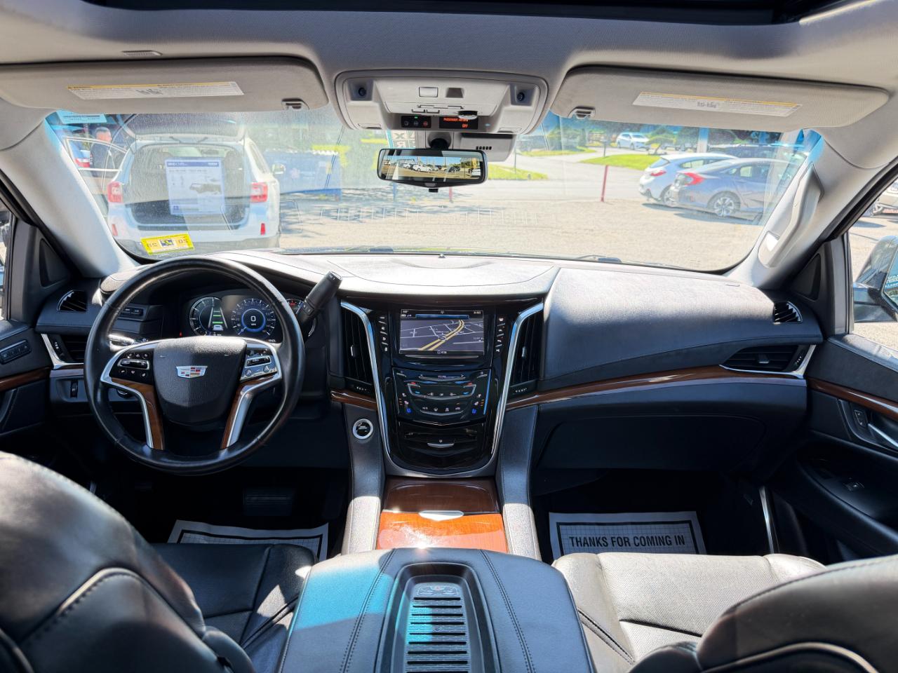 Cadillac Escalade 4WD 4dr Luxury 2018