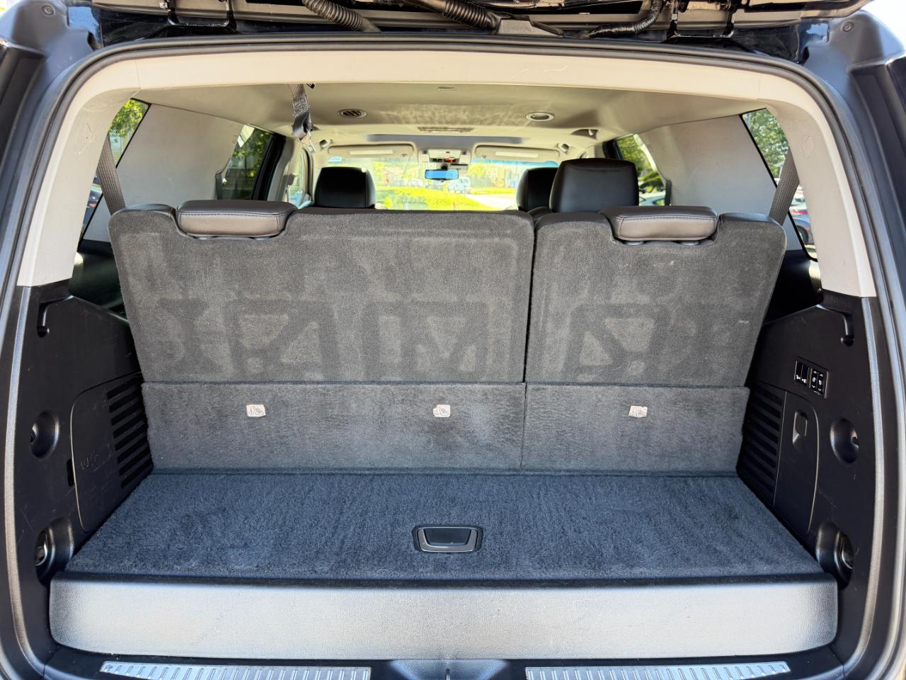 Cadillac Escalade 4WD 4dr Luxury 2018