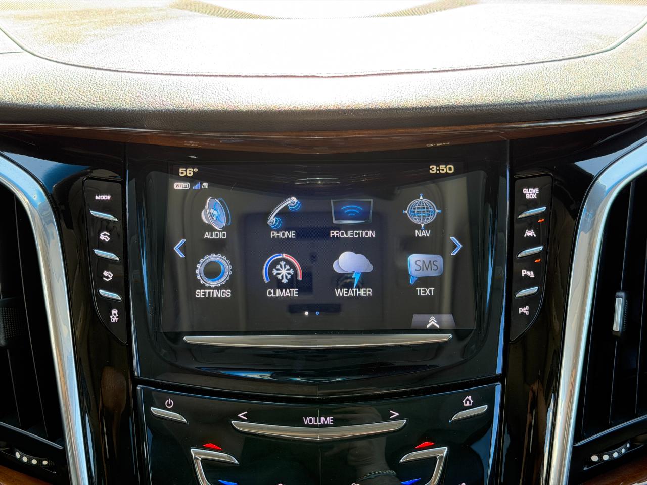 Cadillac Escalade 4WD 4dr Luxury 2018