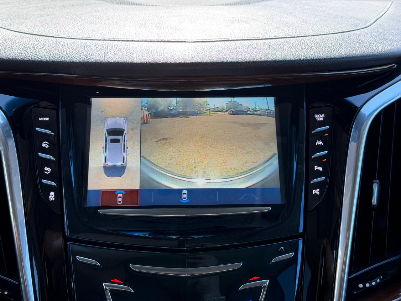 Cadillac Escalade 4WD 4dr Luxury 2018