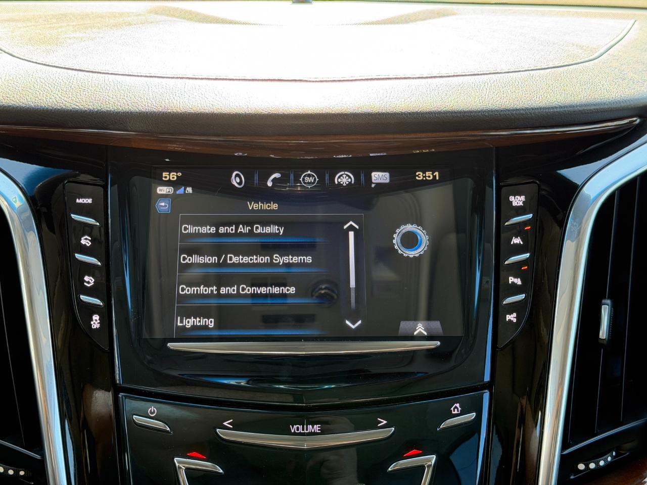 Cadillac Escalade 4WD 4dr Luxury 2018