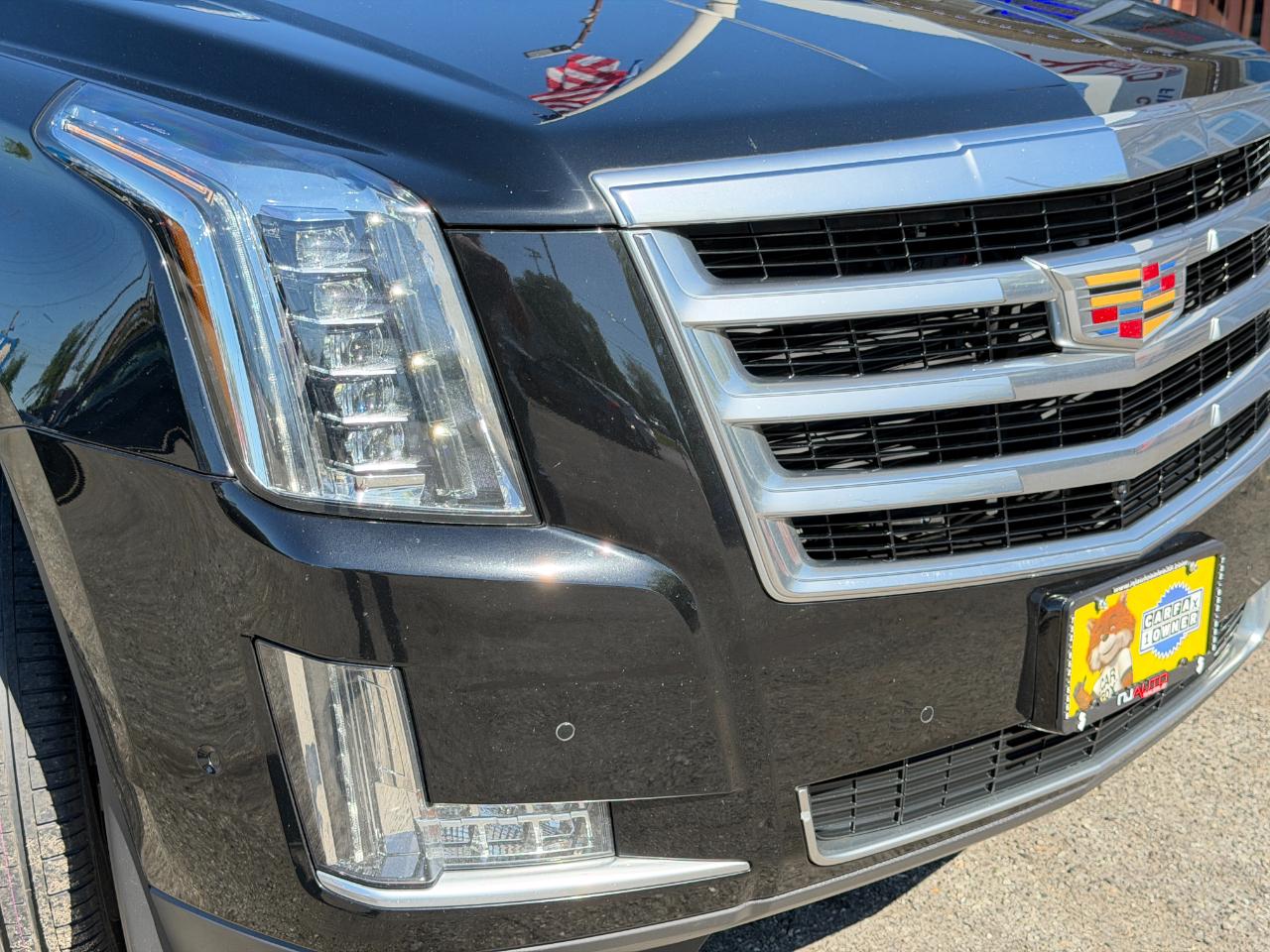 Cadillac Escalade 4WD 4dr Luxury 2018