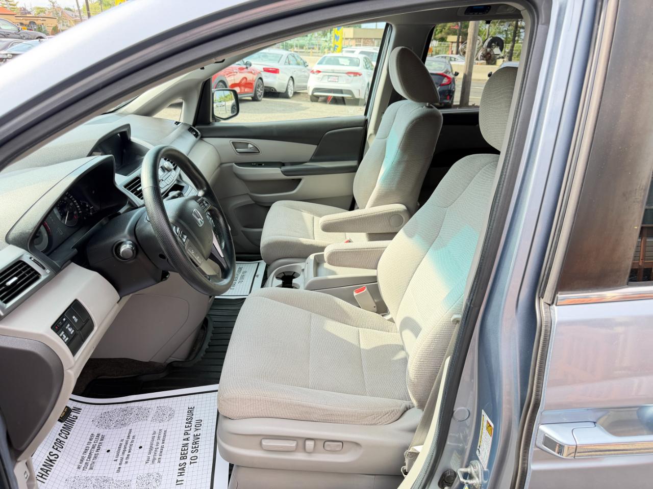 Honda Odyssey 5dr EX 2012