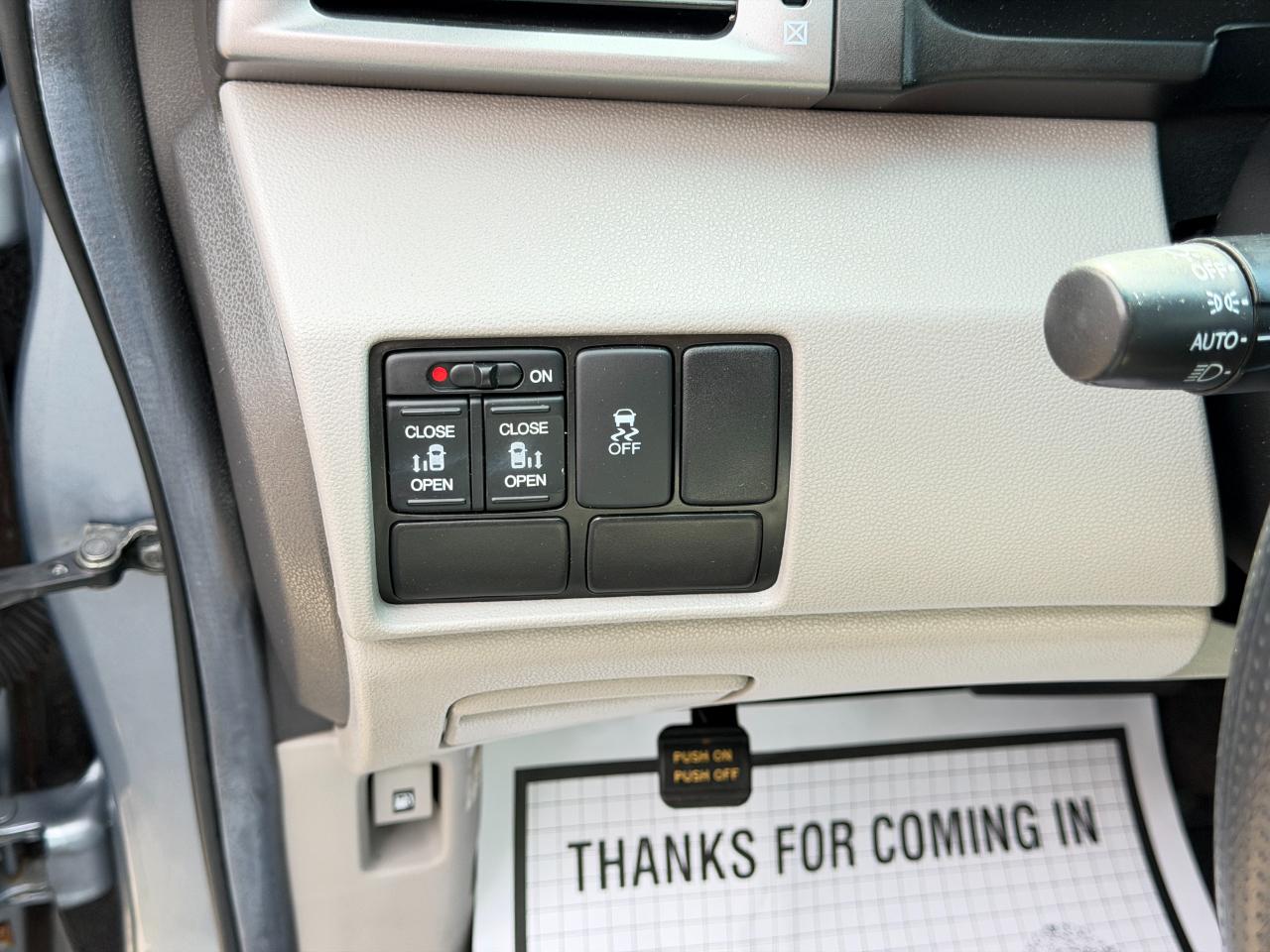 Honda Odyssey 5dr EX 2012