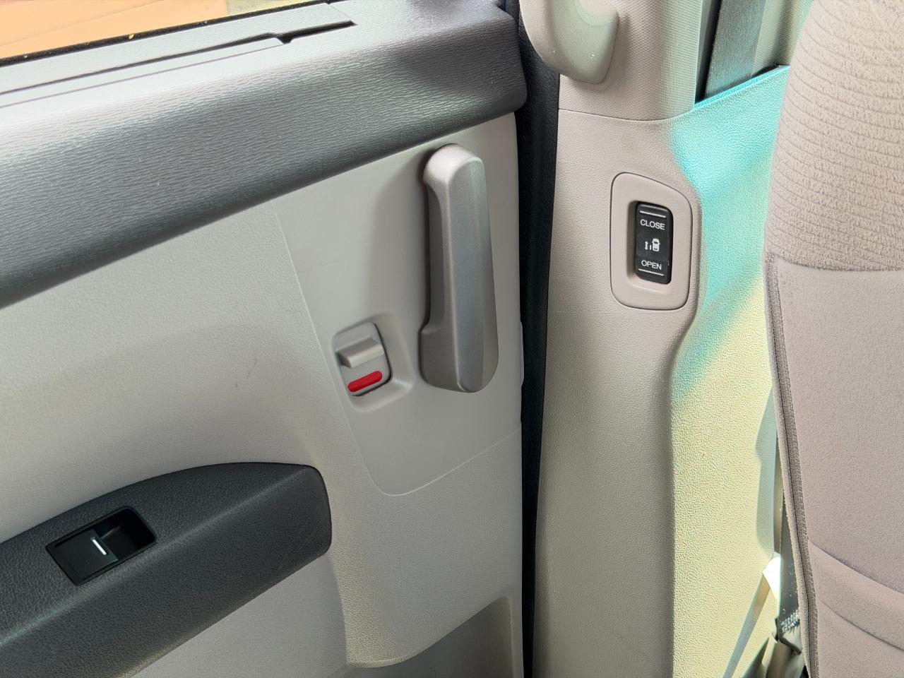 Honda Odyssey 5dr EX 2012