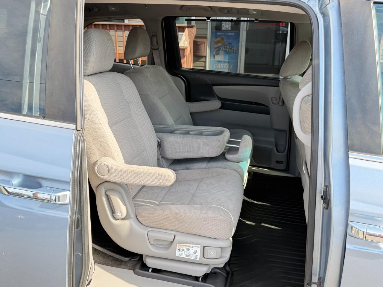 Honda Odyssey 5dr EX 2012