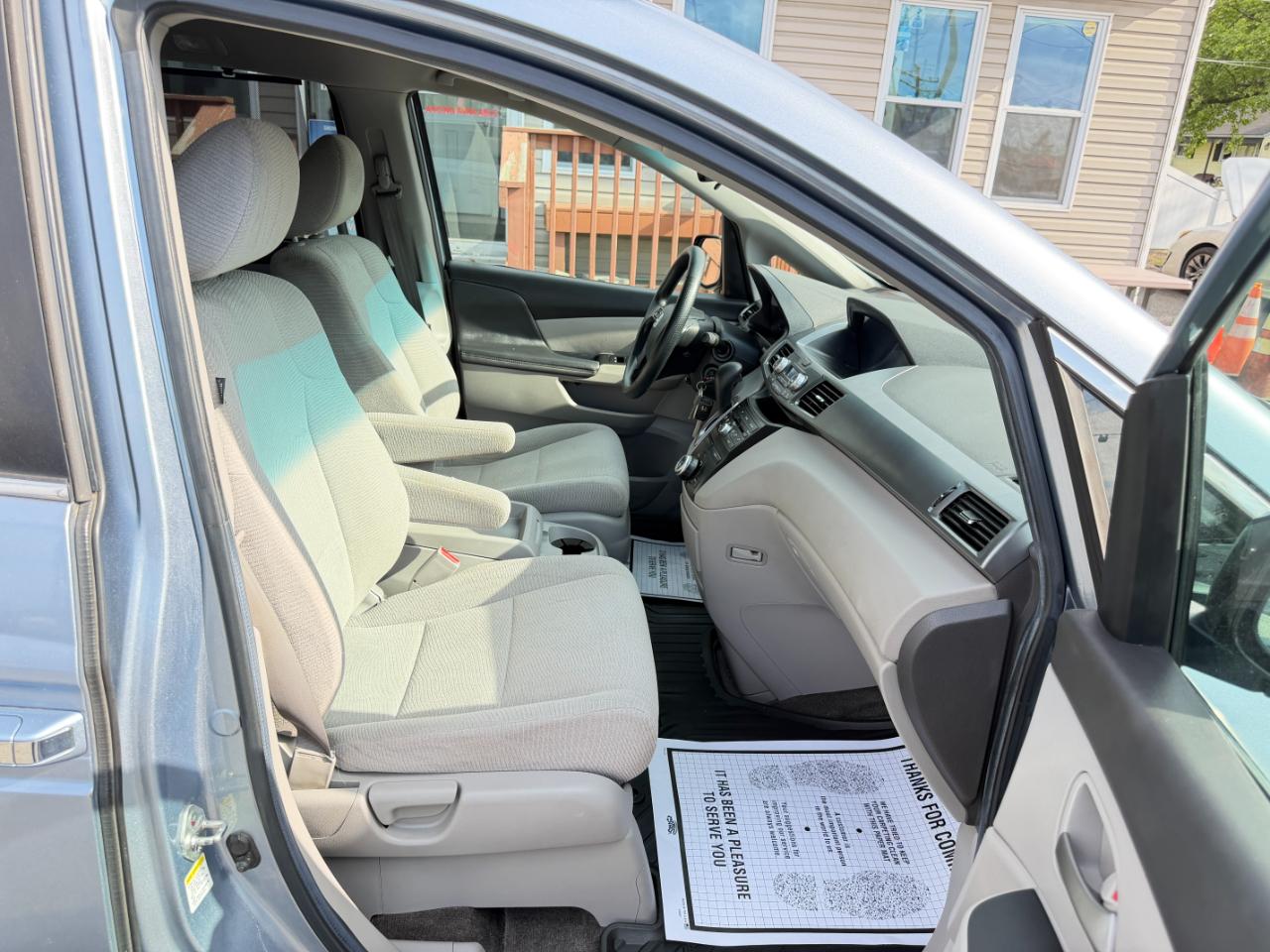 Honda Odyssey 5dr EX 2012